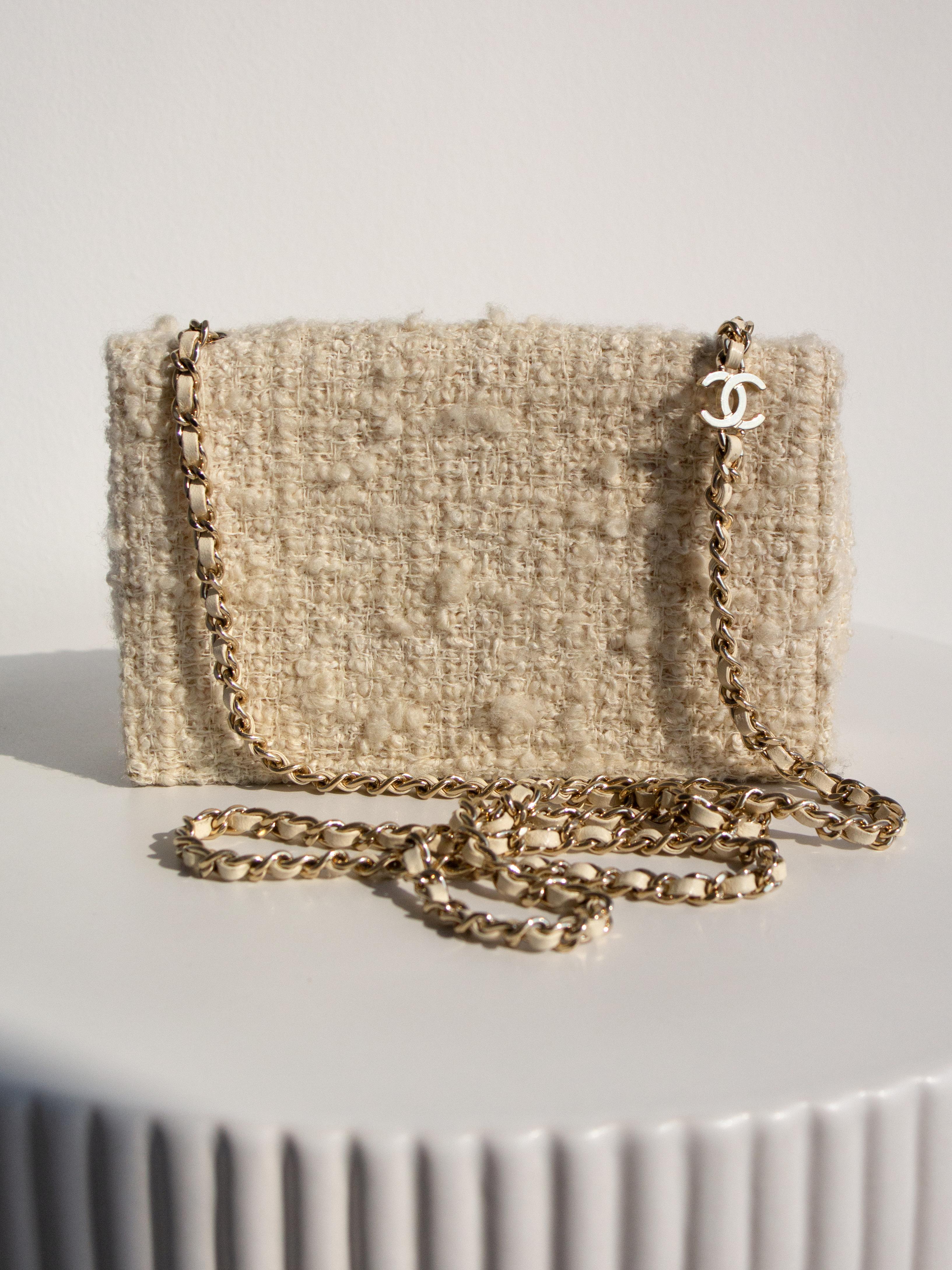 Chanel pre fall 2017 bags top