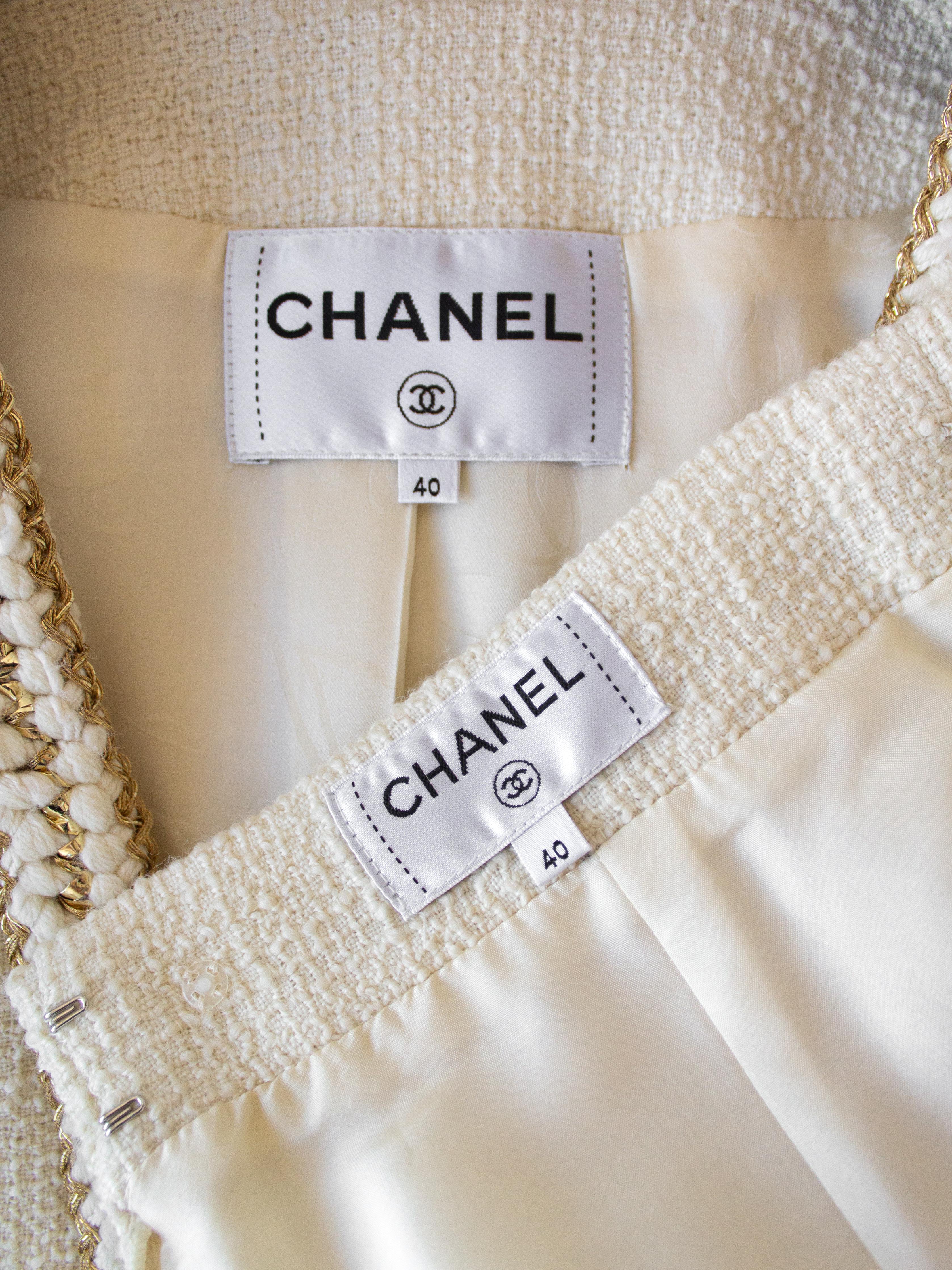 Chanel Pre-Fall 2017 Metiers D'Art Ritz 17A Ecru Cream Jacket Skirt Suit 9