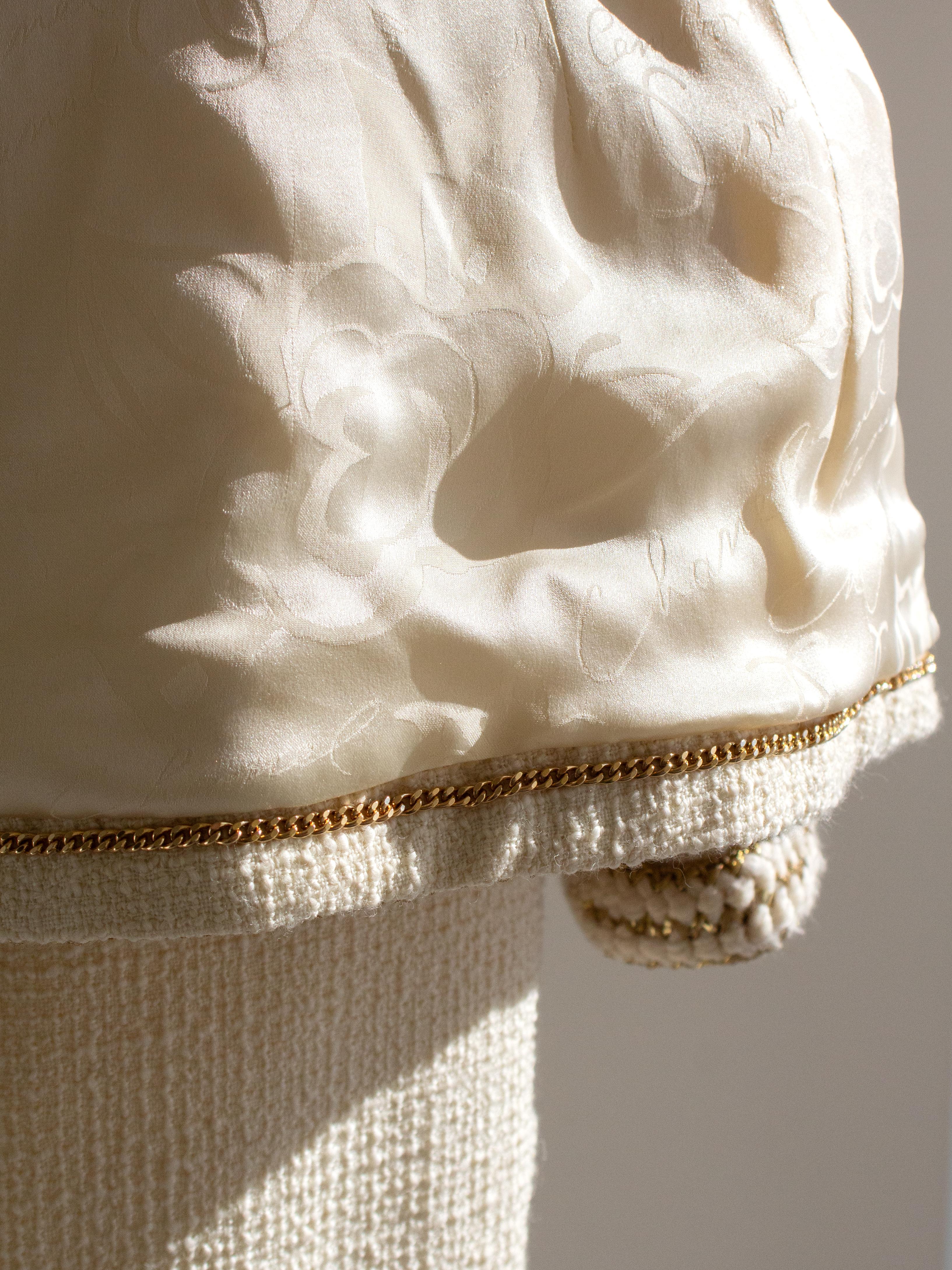 Chanel Pre-Fall 2017 Metiers D'Art Ritz 17A Ecru Cream Jacket Skirt Suit 9