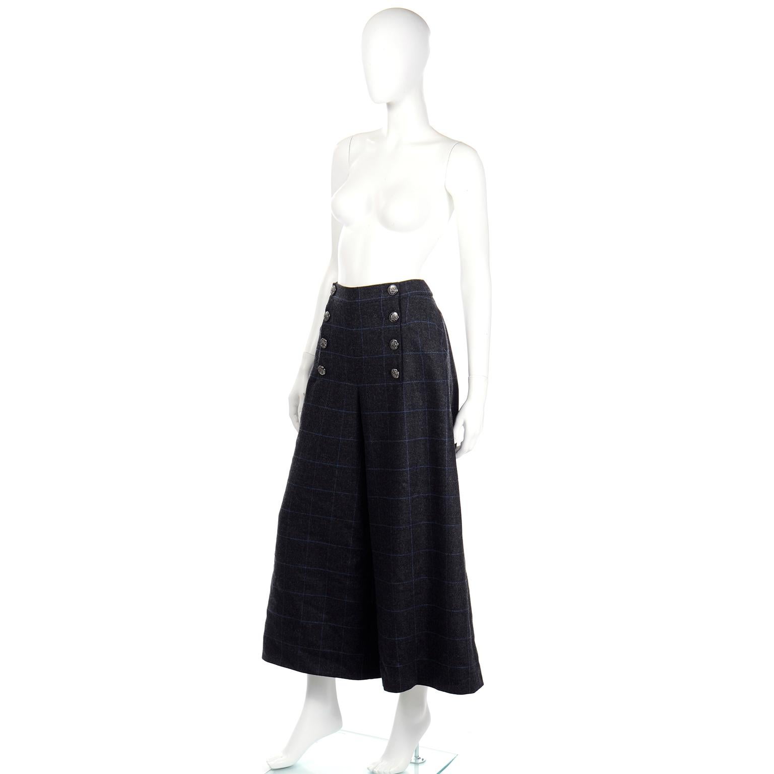 Chanel Pre-Fall 2018 New w Tags Grey & Blue Windowpane Wool Sailor Style Pants In New Condition In Portland, OR