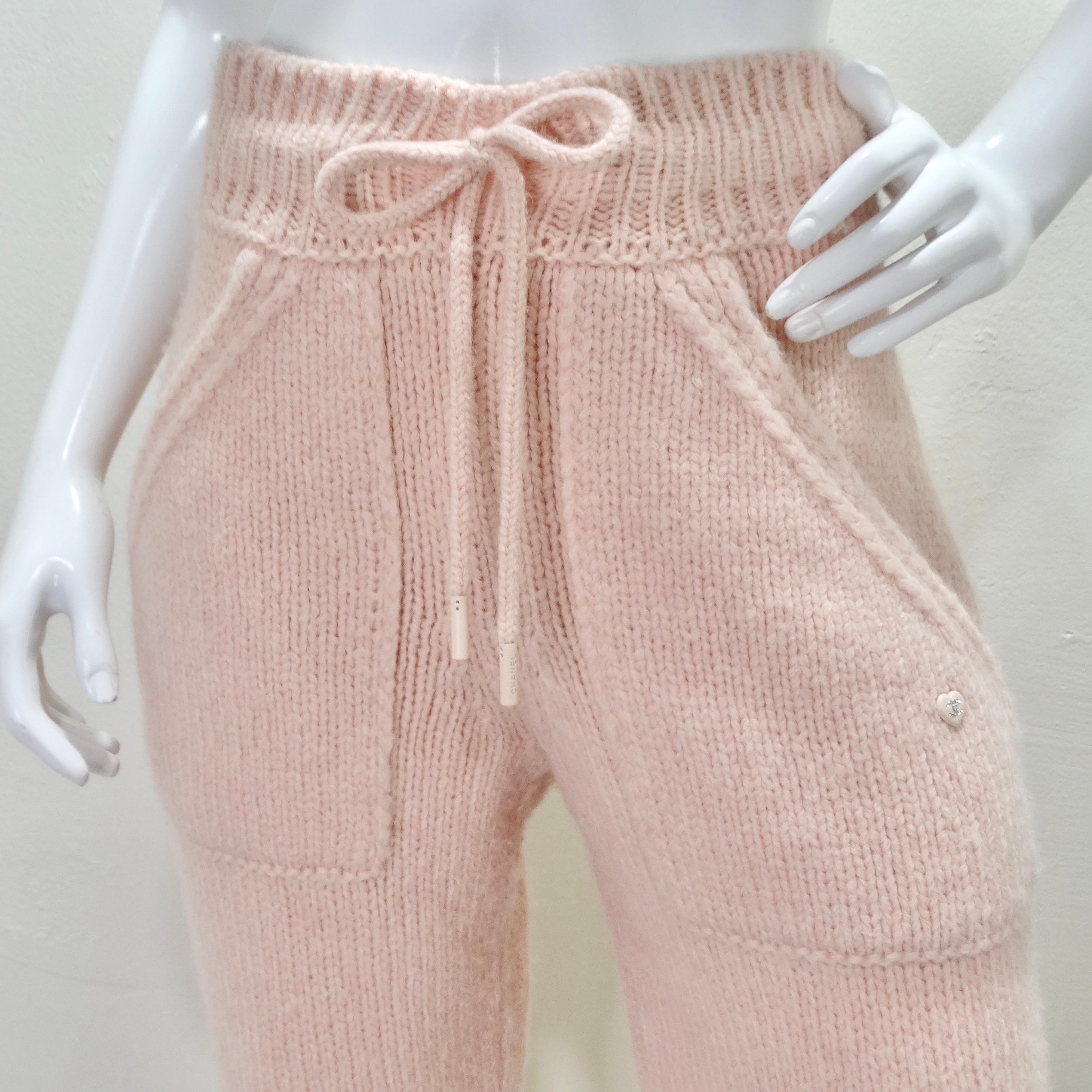 Chanel pré-automne 2021 - Pantalon jogger en tricot d'alpaga rose en vente 3