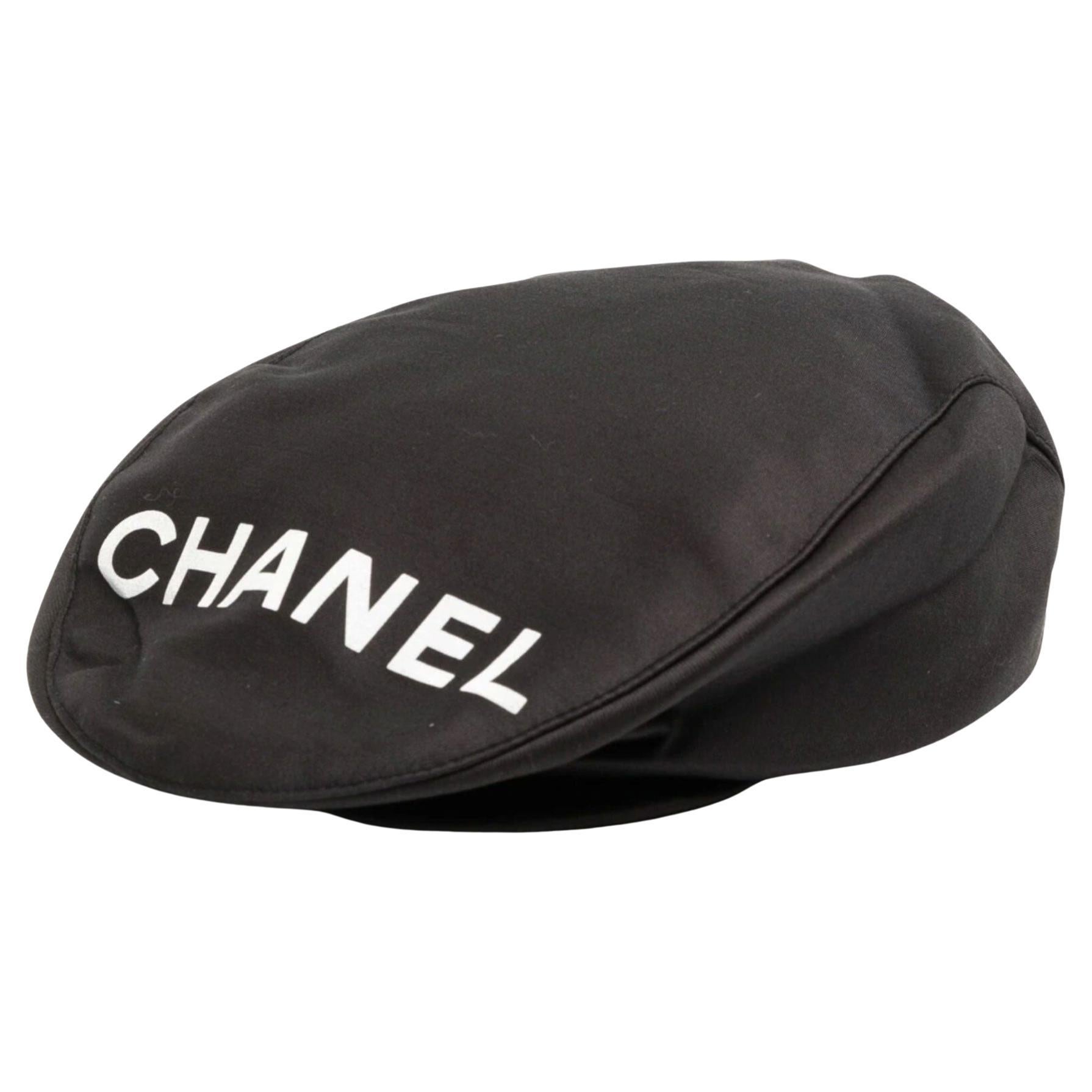 CHANEL Pre-Owned 1990-2000s logo print casket hat en venta