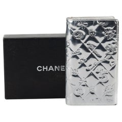 Used Chanel Preloved Silver Symbols Wallet
