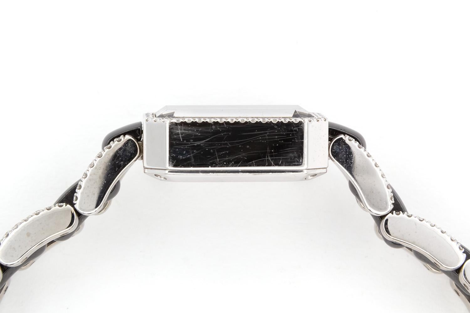 Round Cut Chanel Premiere 18k White Diamond & Black Ceramic Quartz Watch H2147 For Sale