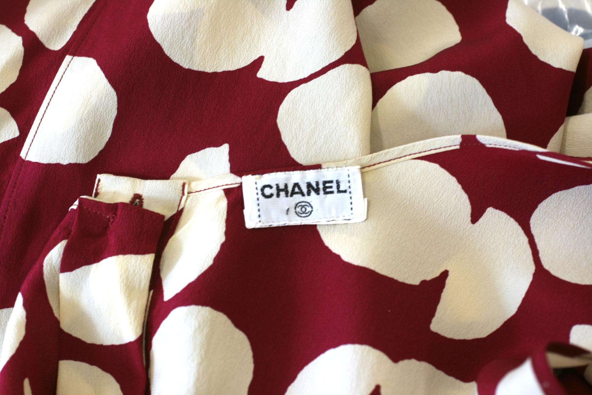 Chanel Printed Blouse In Excellent Condition For Sale In New York, NY