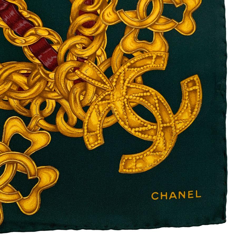 chain scarf
