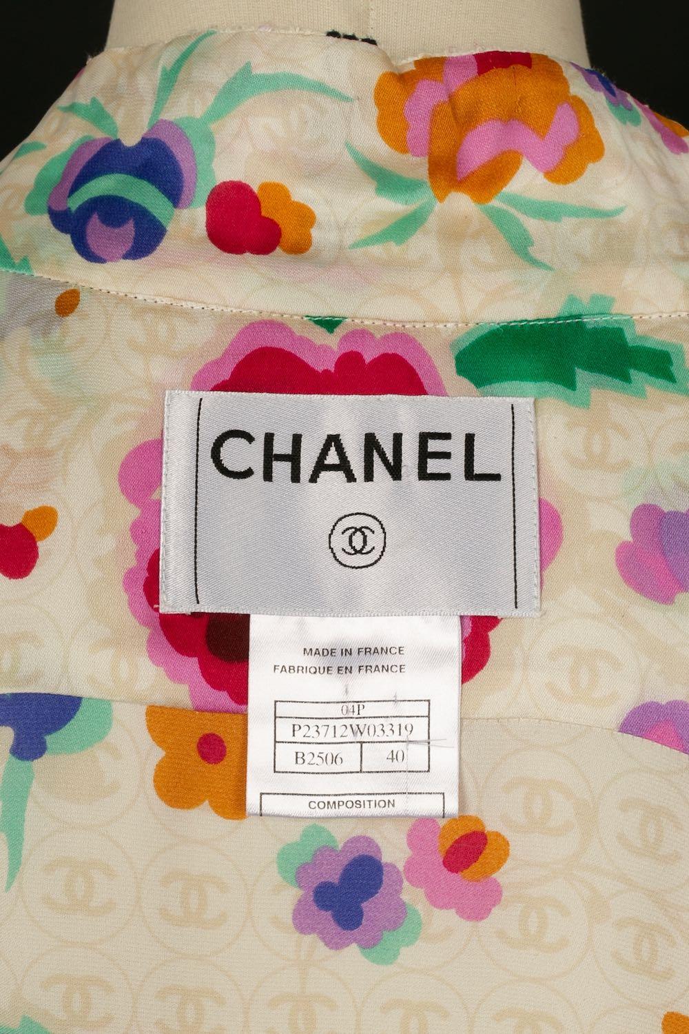 Chanel Printed Silk and Tweed Set, 2004 For Sale 13