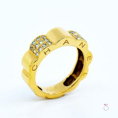 Chanel Profil De Camellia Diamond 18 Karat Gold Ring