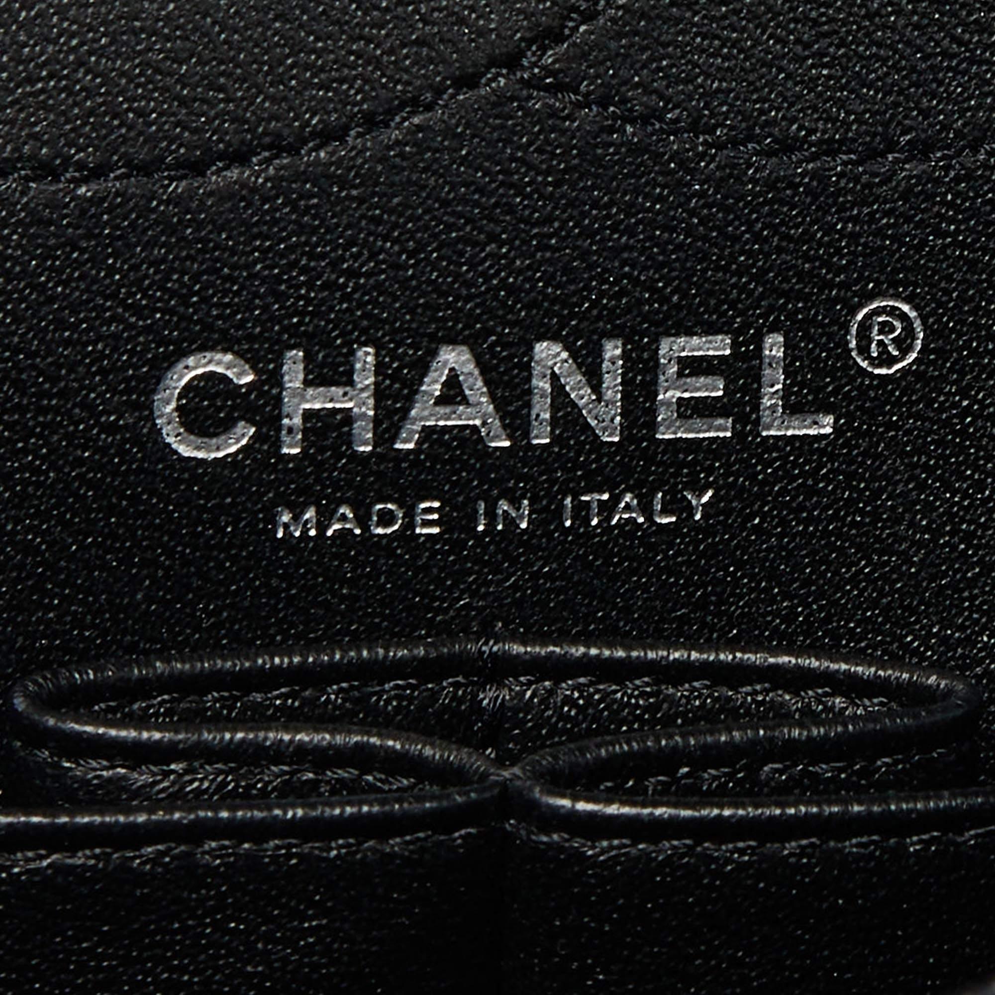 Chanel Prune Quilted Patent Leather Classic 2.55 Reissue 226 Double Flap Bag 3