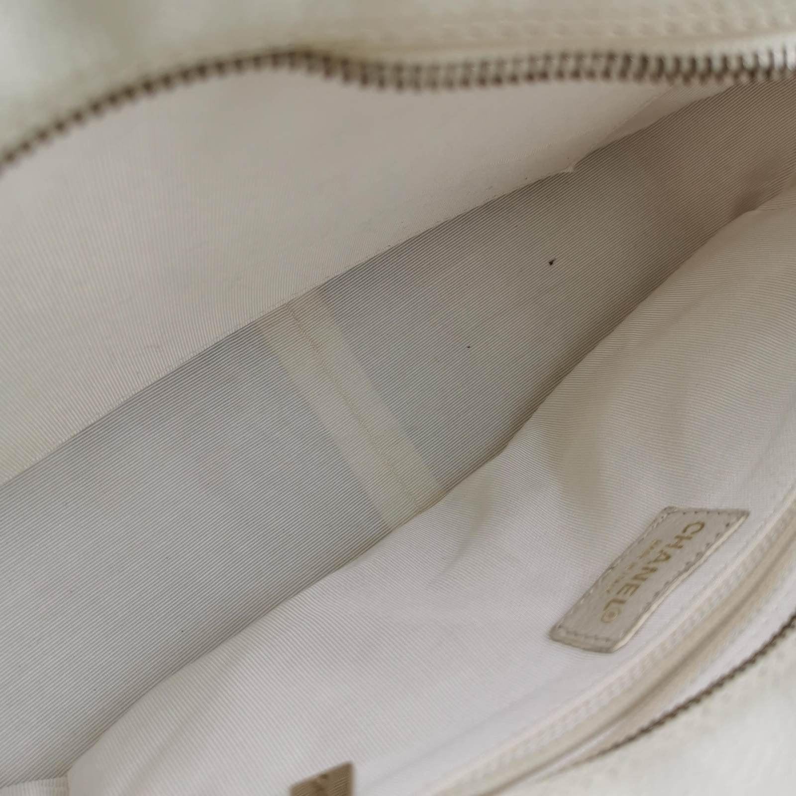Chanel PST Petite Shopping Tote 2002 White Caviar Leather Chain Bag 13