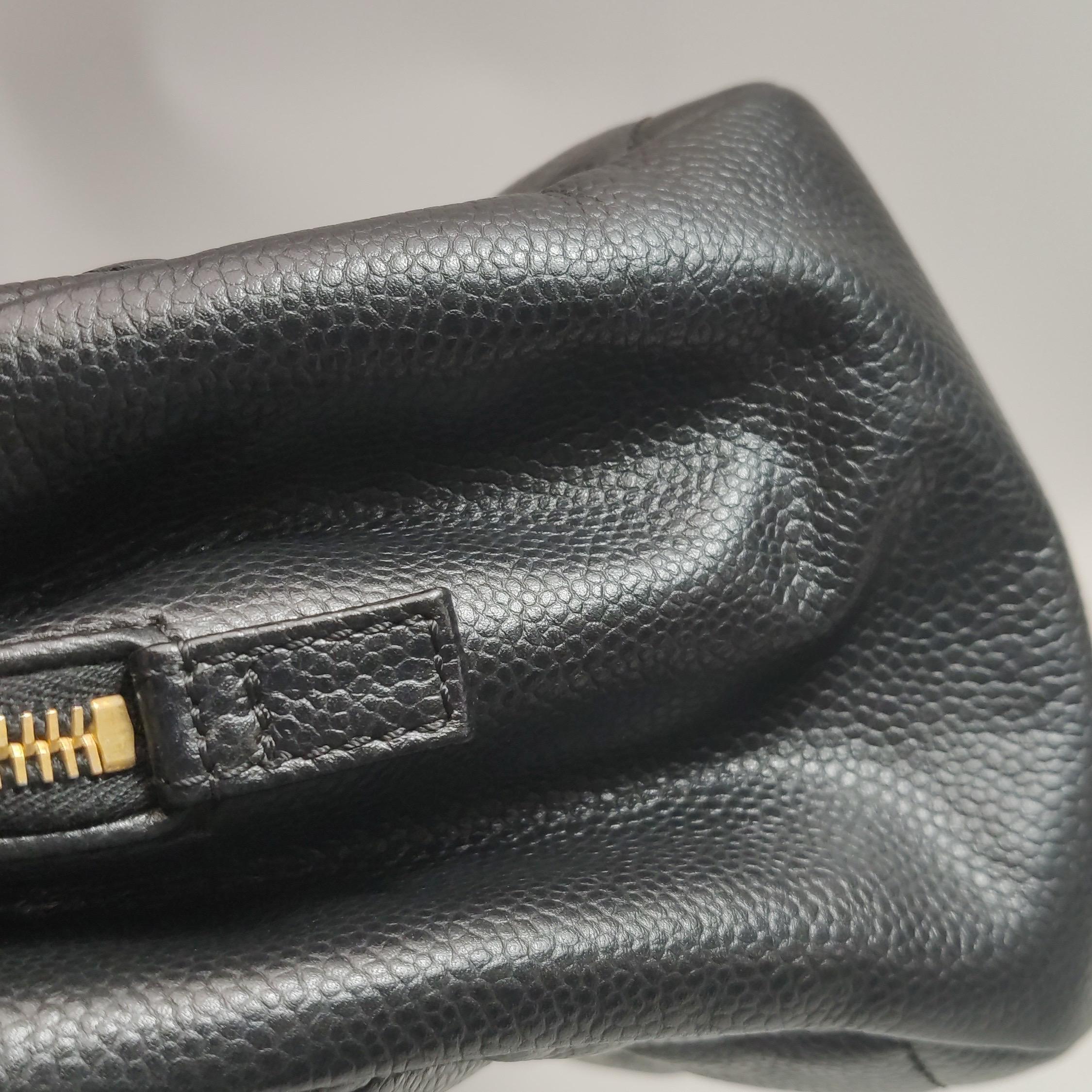 Chanel PST Petite Shopping Tote Black Caviar Leather CC Logo Gold Hardware 2012- en vente 7