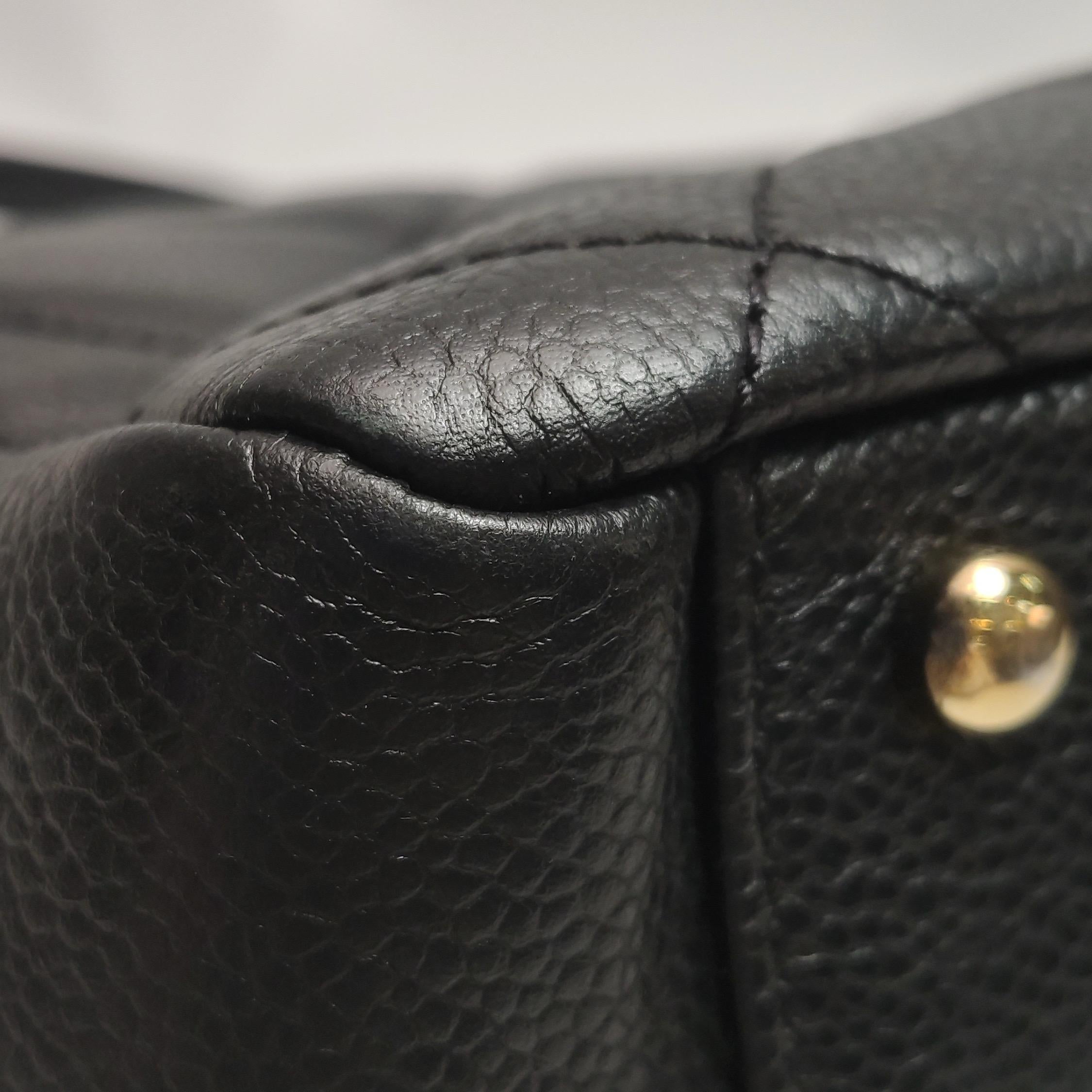 Chanel PST Petite Shopping Tote Black Caviar Leather CC Logo Gold Hardware 2012- en vente 13