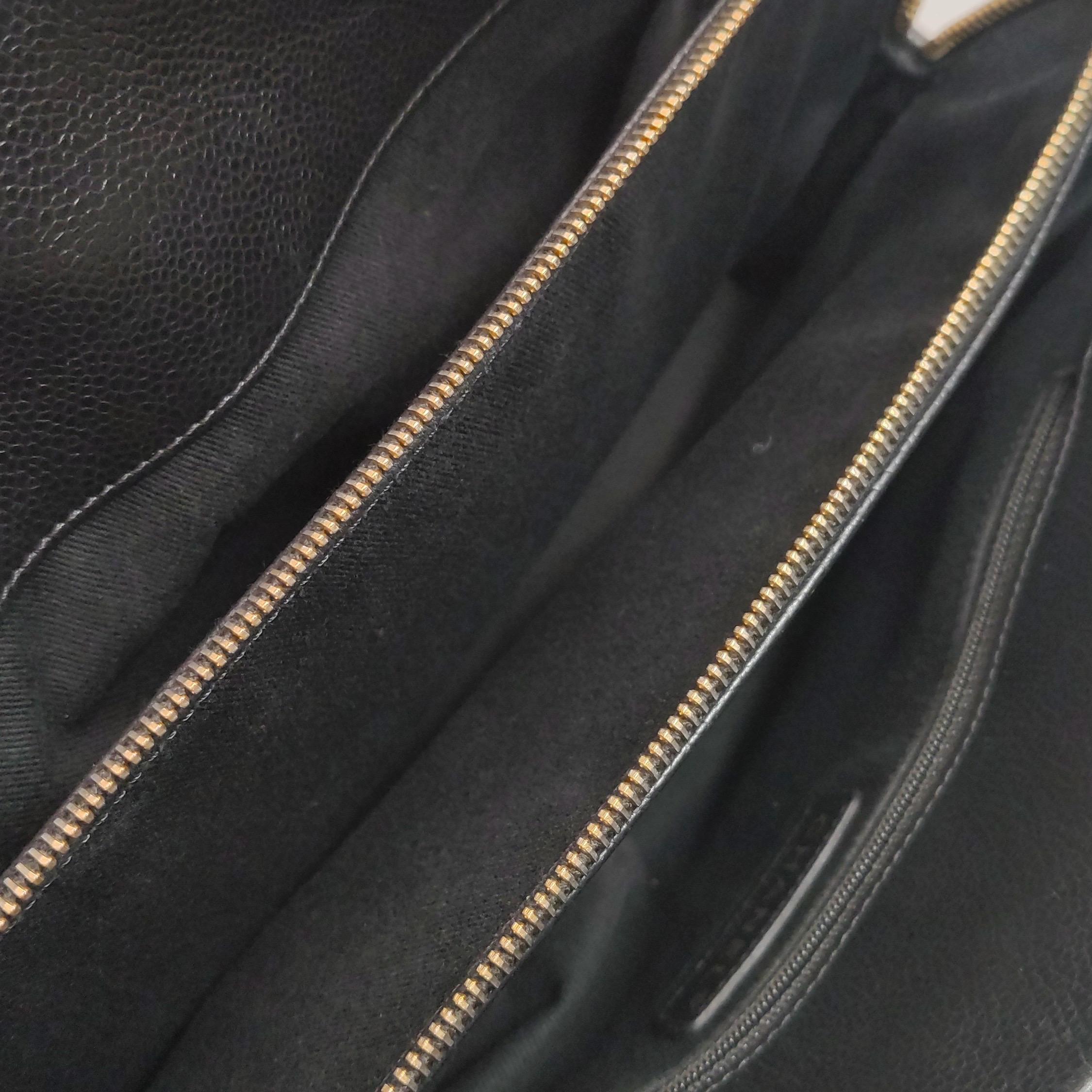 Chanel PST Petite Shopping Tote Black Caviar Leather CC Logo Gold Hardware 2012- en vente 2