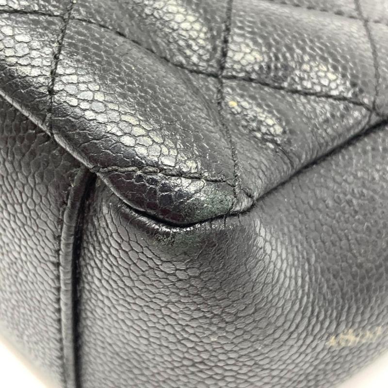 Chanel PST Petite Shopping Tote Black Caviar Leather Gold Hardware 2012 In Good Condition For Sale In AUBERVILLIERS, FR