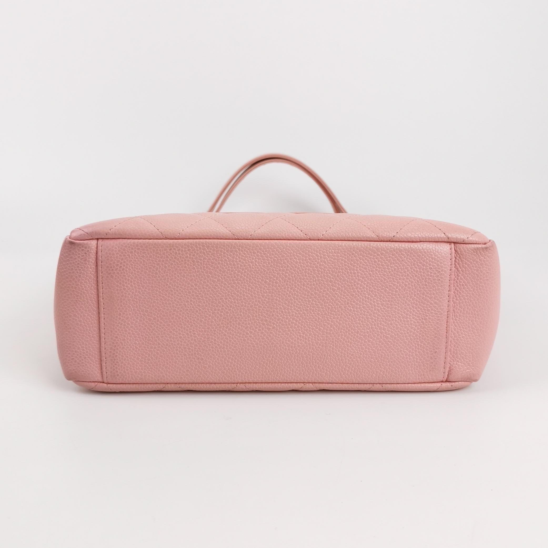 Chanel PST Petite Shopping Tote Pink Caviar Leather Gold Hardware, 2004-2005 en vente 5