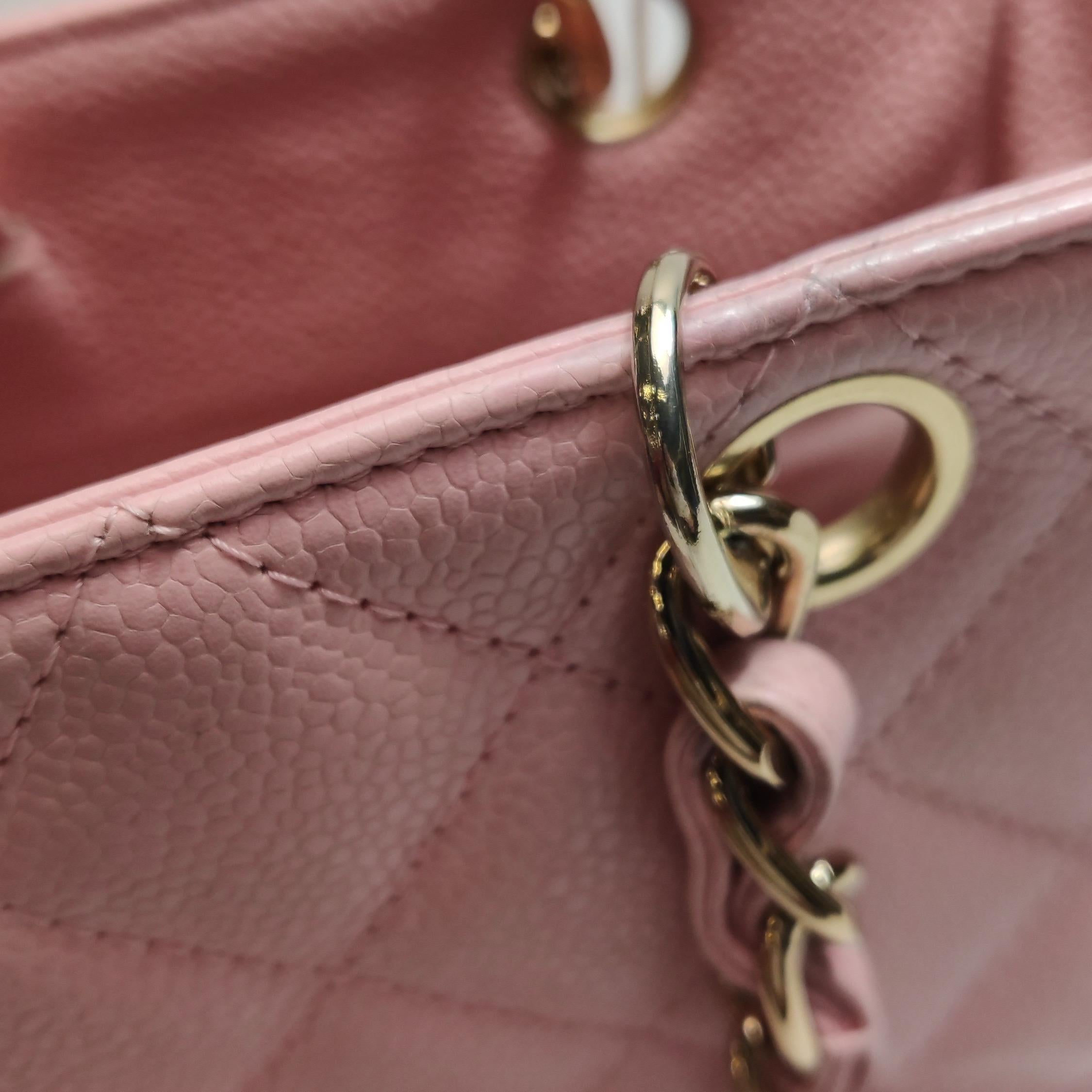 Chanel PST Petite Shopping Tote Pink Caviar Leather Gold Hardware, 2004-2005 en vente 7