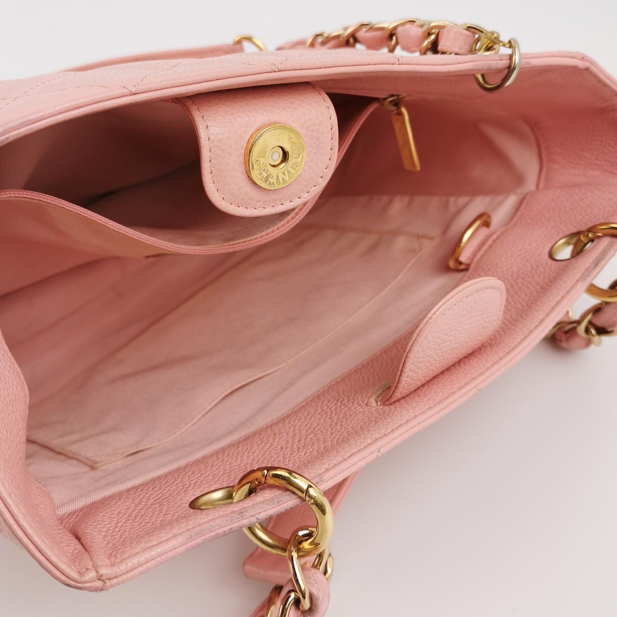 Chanel PST Petite Shopping Tote Pink Caviar Leather Gold Hardware, 2004-2005 en vente 1