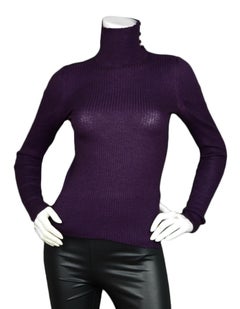 Chanel Purple Cashmere Blend Long Sleeve Turtleneck Sweater w/ CC Buttons sz 38
