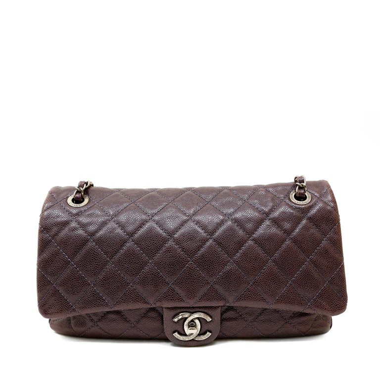 Women's Chanel Purple Caviar Leather Easy Zip Flap Bag For Sale