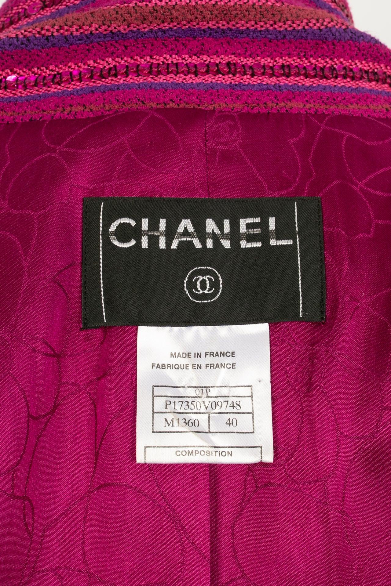 Veste Chanel en coton violet cousue avec sequins en vente 4
