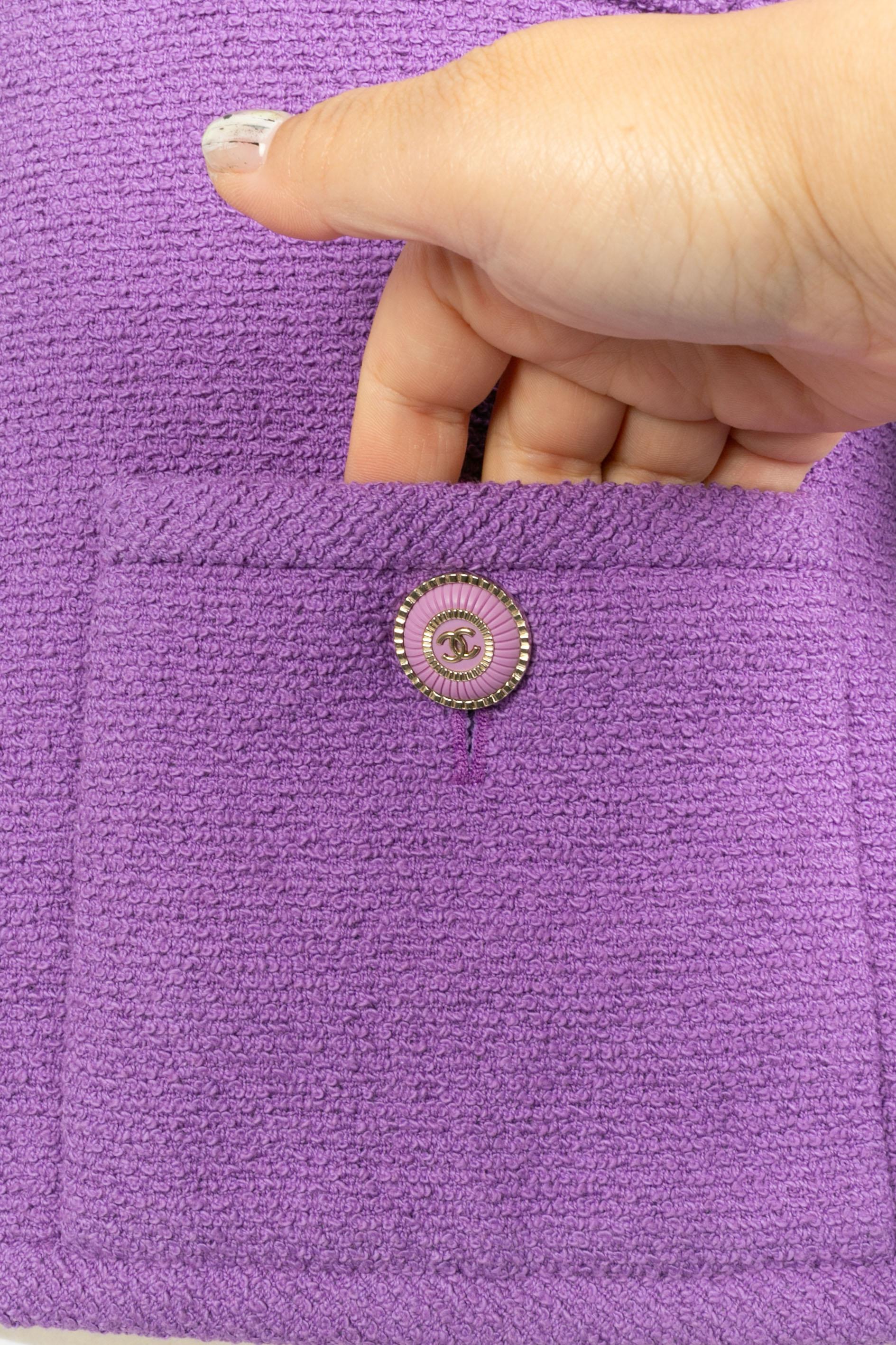 Chanel purple jacket For Sale 2
