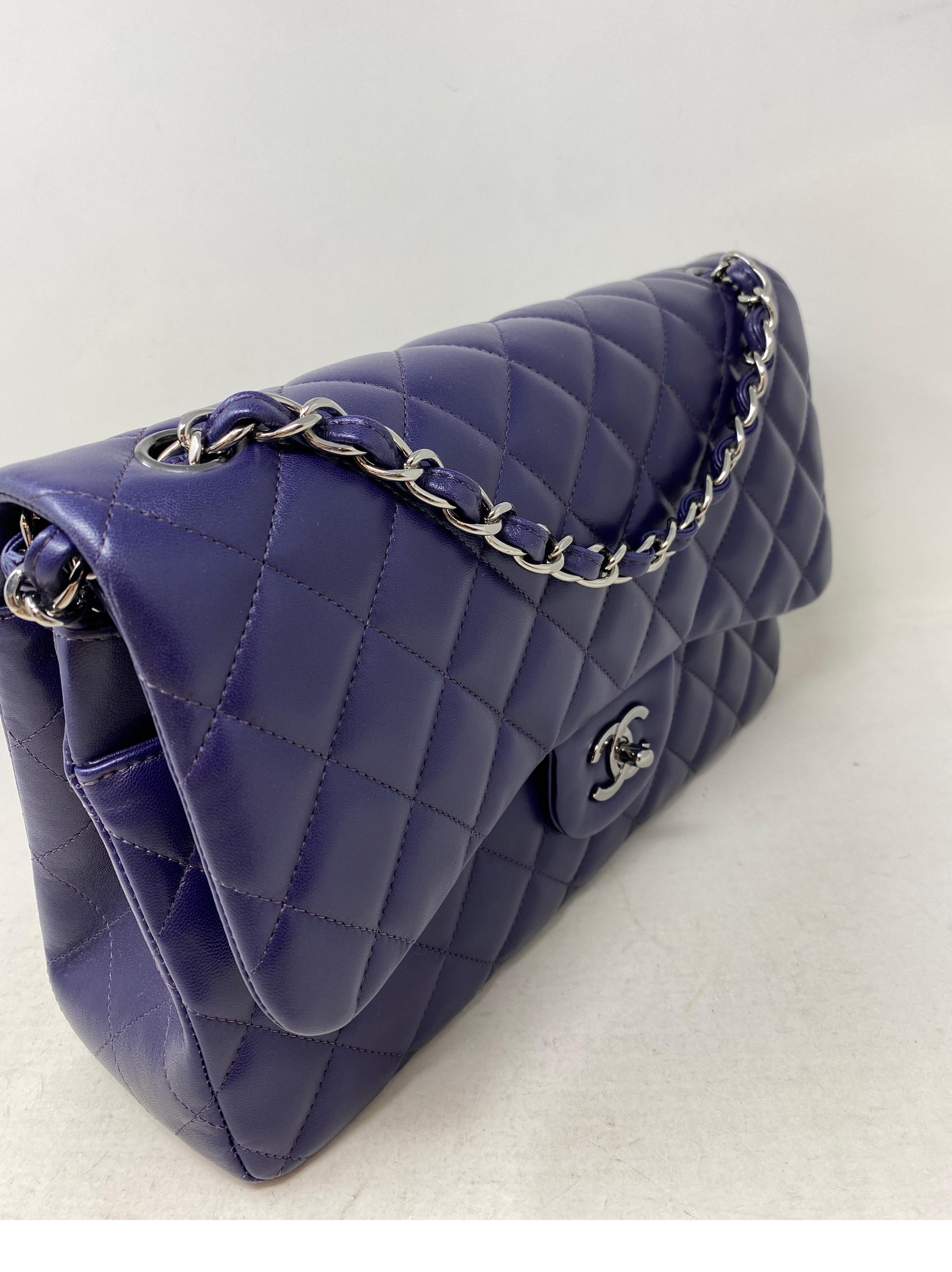 Chanel Purple Jumbo Double Flap Bag  In Excellent Condition In Athens, GA