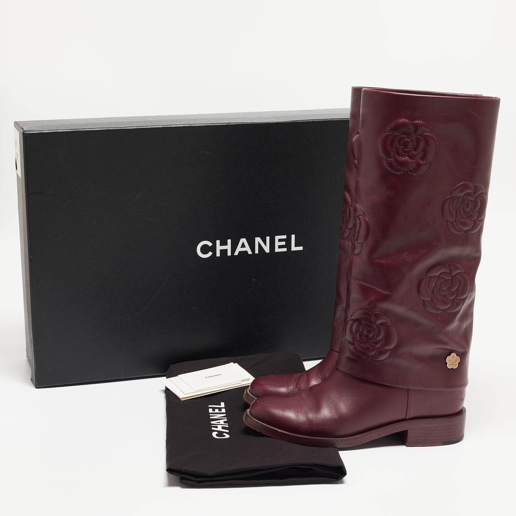 Chanel Purple Leather Knee Length Boots Size 39.5 For Sale 5