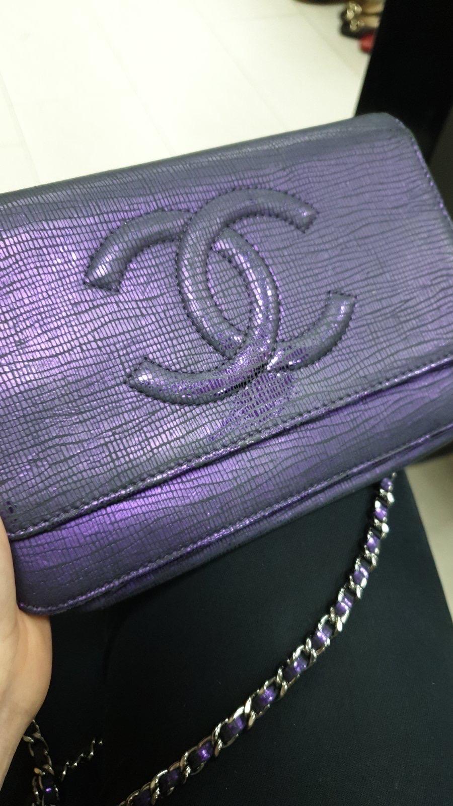 Chanel Purple Metallic Crackling Lizard Printed Timeless WOC For Sale 7