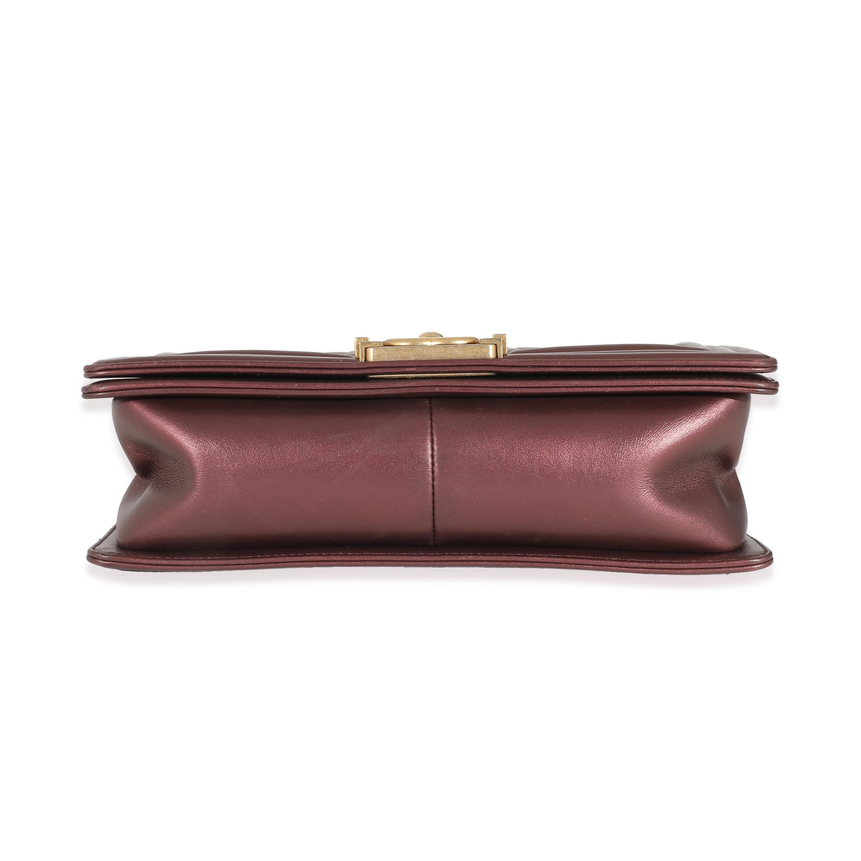 Chanel Purple Metallic Lambskin Medium Boy Bag For Sale 2