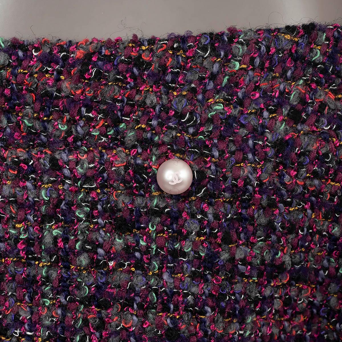 CHANEL lila & mehrfarbige Wolle 2016 16C SEOUL FLARED TWEED Shorts Hose 38 S im Angebot 2