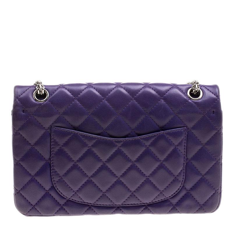 Chanel Purple Quilted Leather Reissue 2.55 Classic 226 Flap Bag im Zustand „Gut“ in Dubai, Al Qouz 2