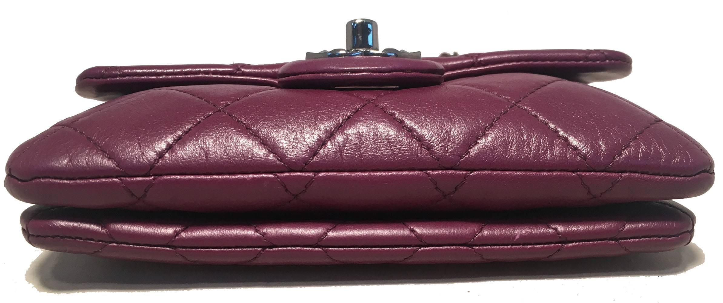 Chanel Purple Quilted Wallet on a Chain WOC Classic Shoulder Crossbody Bag In Excellent Condition In Philadelphia, PA