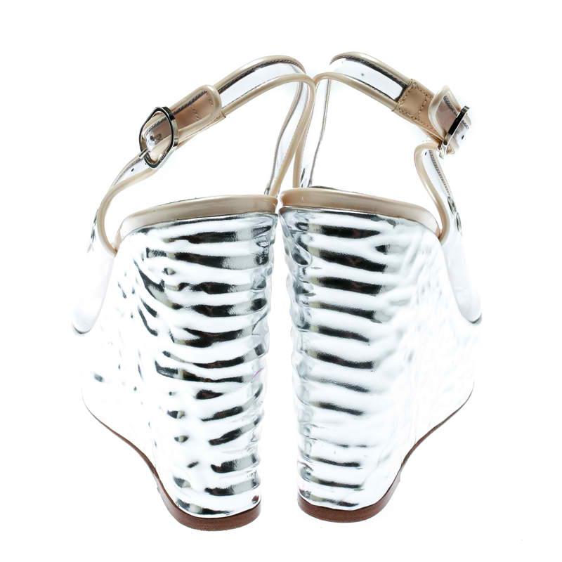 Chanel PVC Metallic Silver Wedge Heel Peep Toe Slingback Sandals Size 36.5 In Good Condition In Dubai, Al Qouz 2