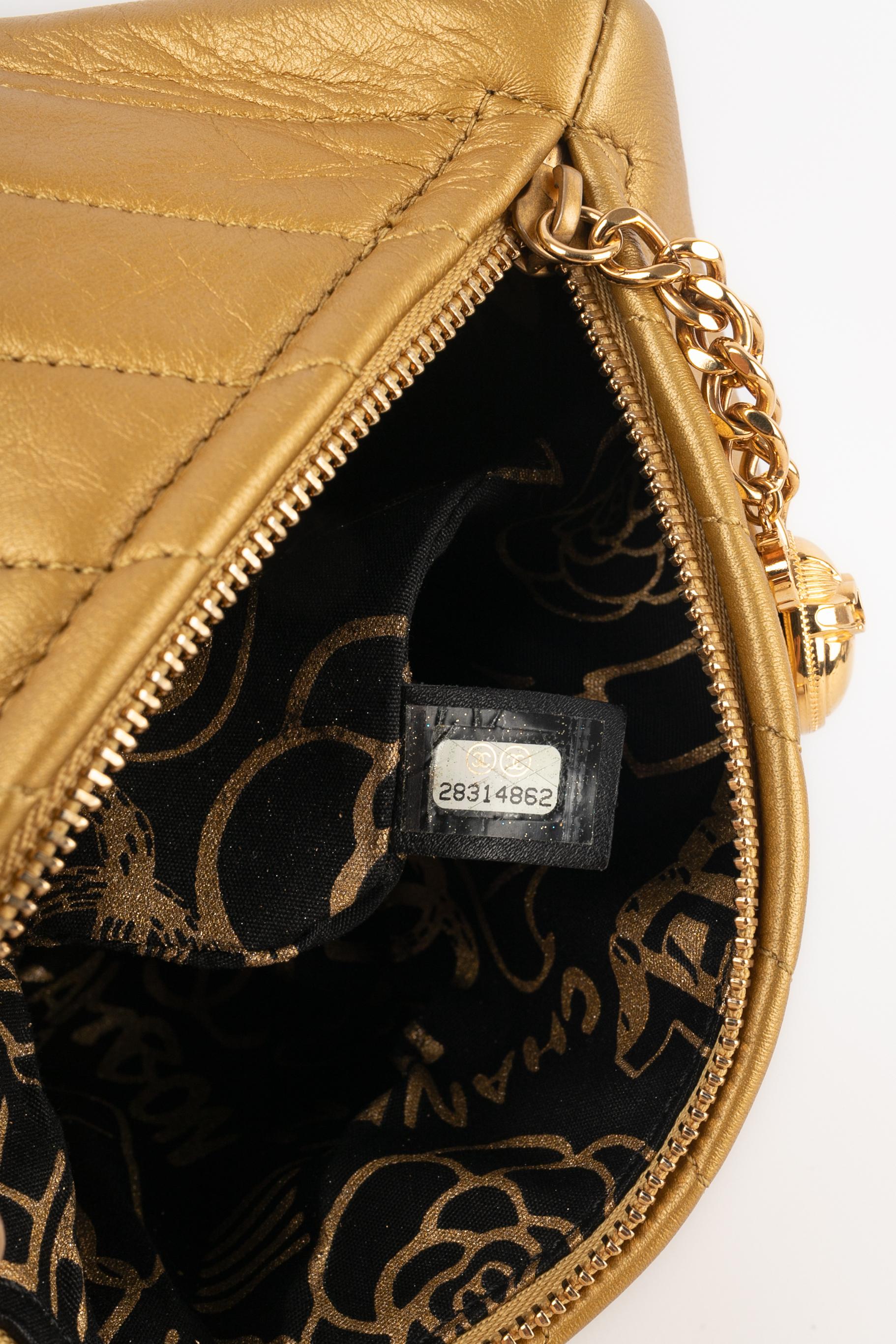 Chanel “Pyramid Kheops” bag 2019 For Sale 6