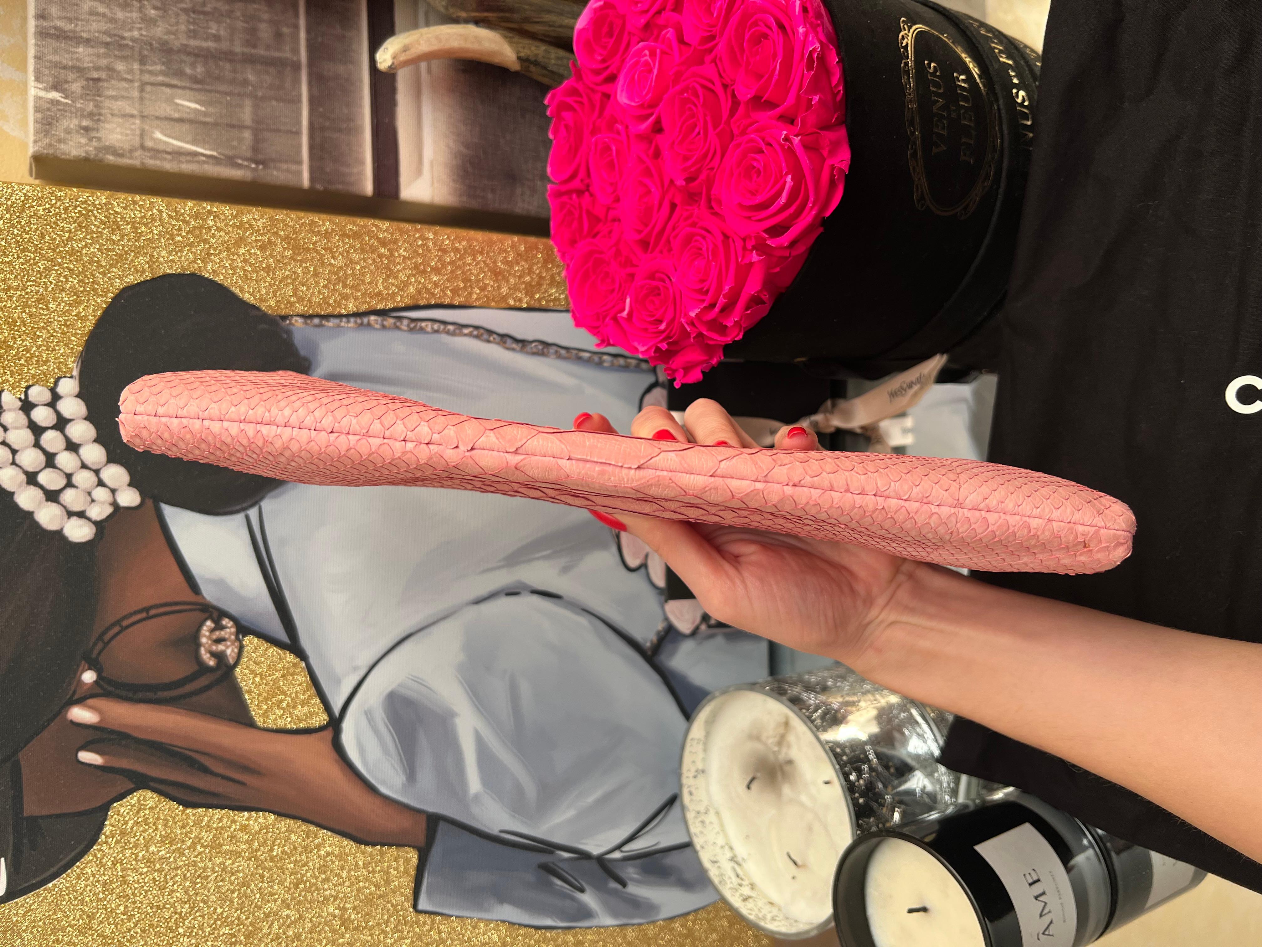 Chanel Python Clutch Rosa SHW (Pink) im Angebot