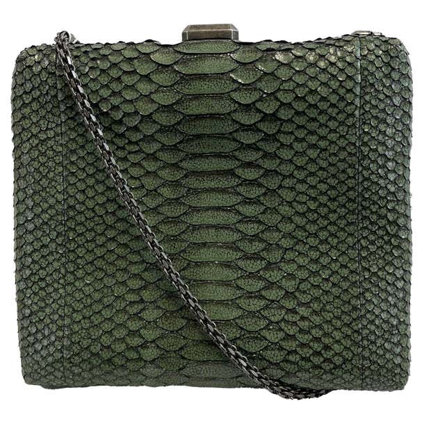 Green Python Snakeskin CHANEL - Python Snakeskin Green CC Kiss lock Shoulder Bag / Crossbody ...