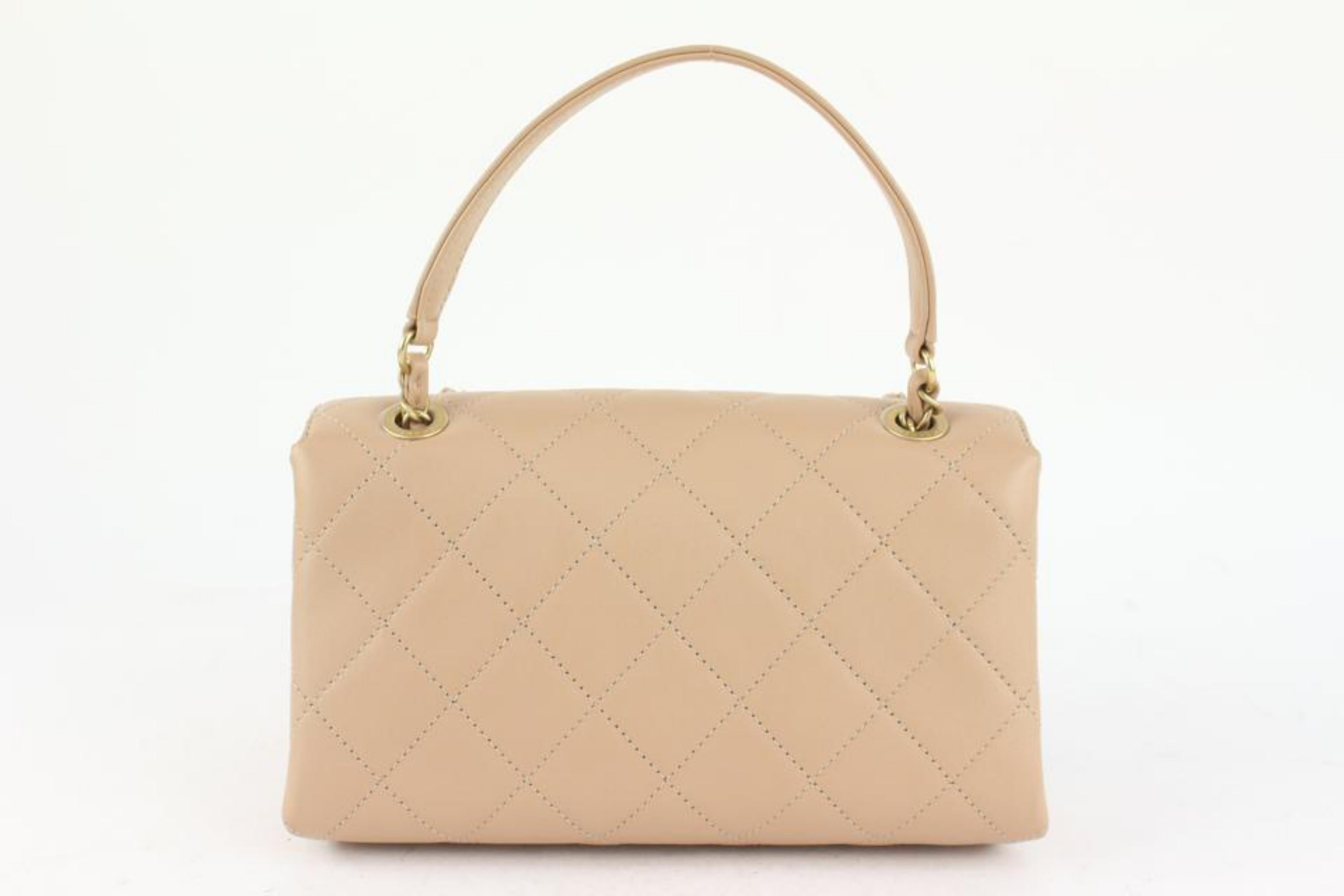 Chanel Quilted Beige Leather Enchained Top Handle Crossbody Flap Bag 1111C27 For Sale 3