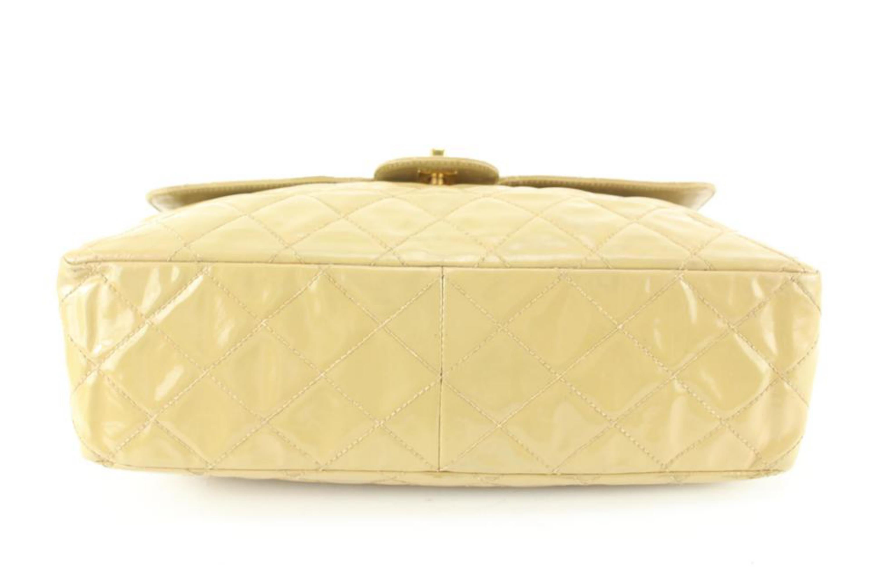 Chanel Quilted Beige Patent Jumbo Classic Single Flap 44ca624s In Fair Condition In Dix hills, NY