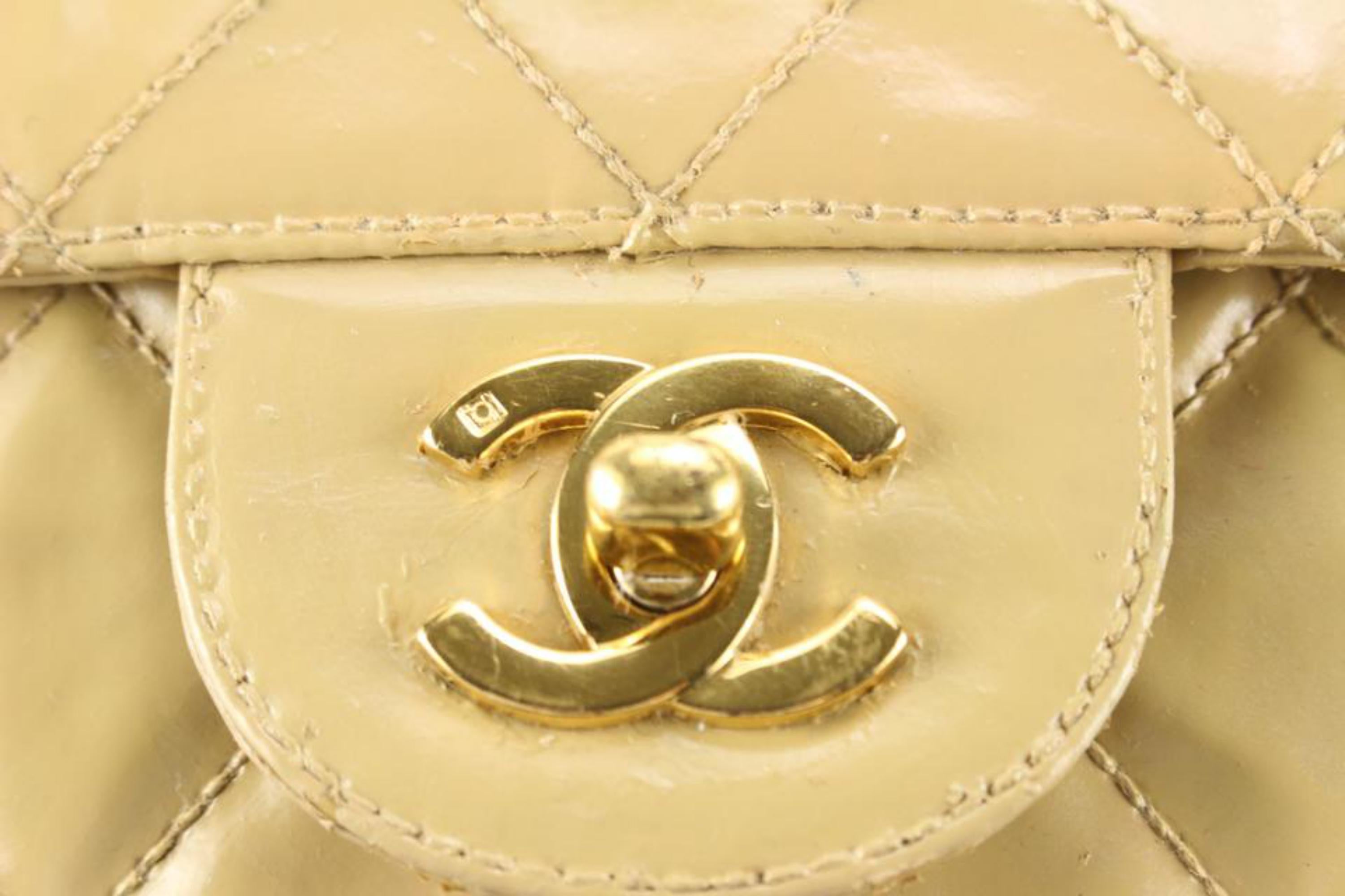Women's Chanel Quilted Beige Patent Jumbo Classic Single Flap 44ca624s