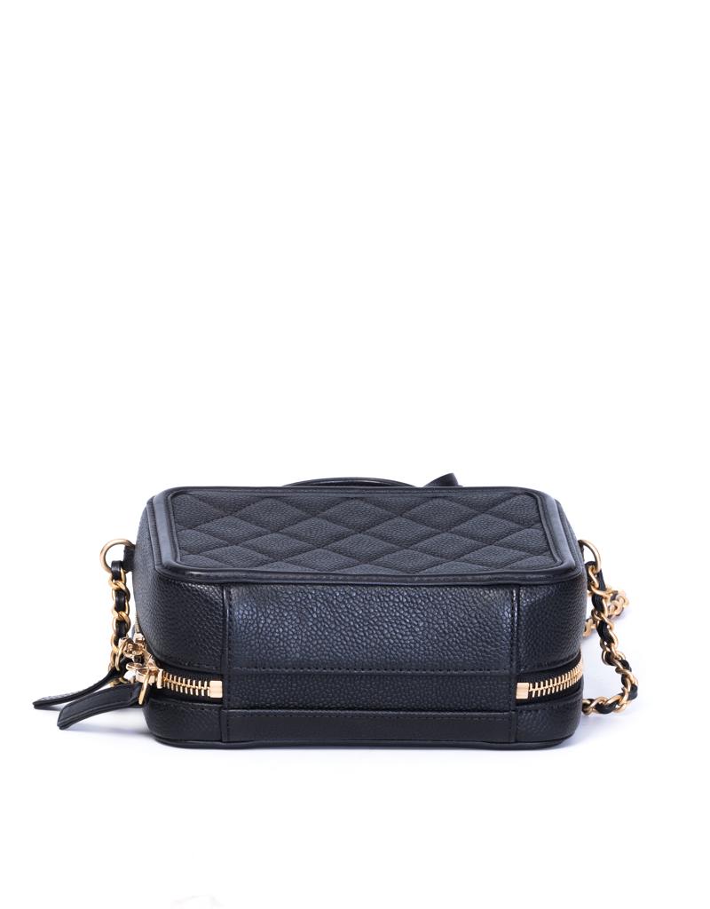 caviar quilted small cc filigree vanity case black
