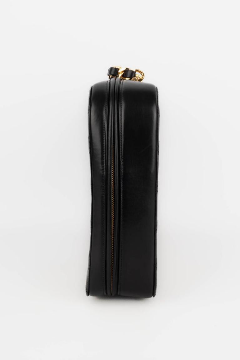 Bolso de negocios Chanel acolchado de piel de cordero negra, circa 1990 en venta 2