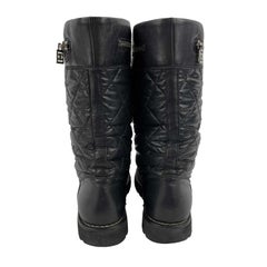 CHANEL Gesteppte schwarze Motorradstiefel aus Nylon und Leder FR 39 US 8