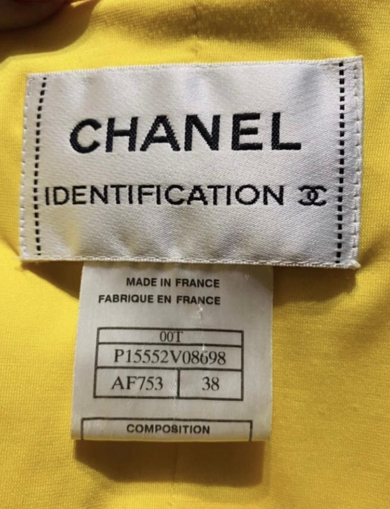 Chanel Quilted Bright Jacket For Sale 2