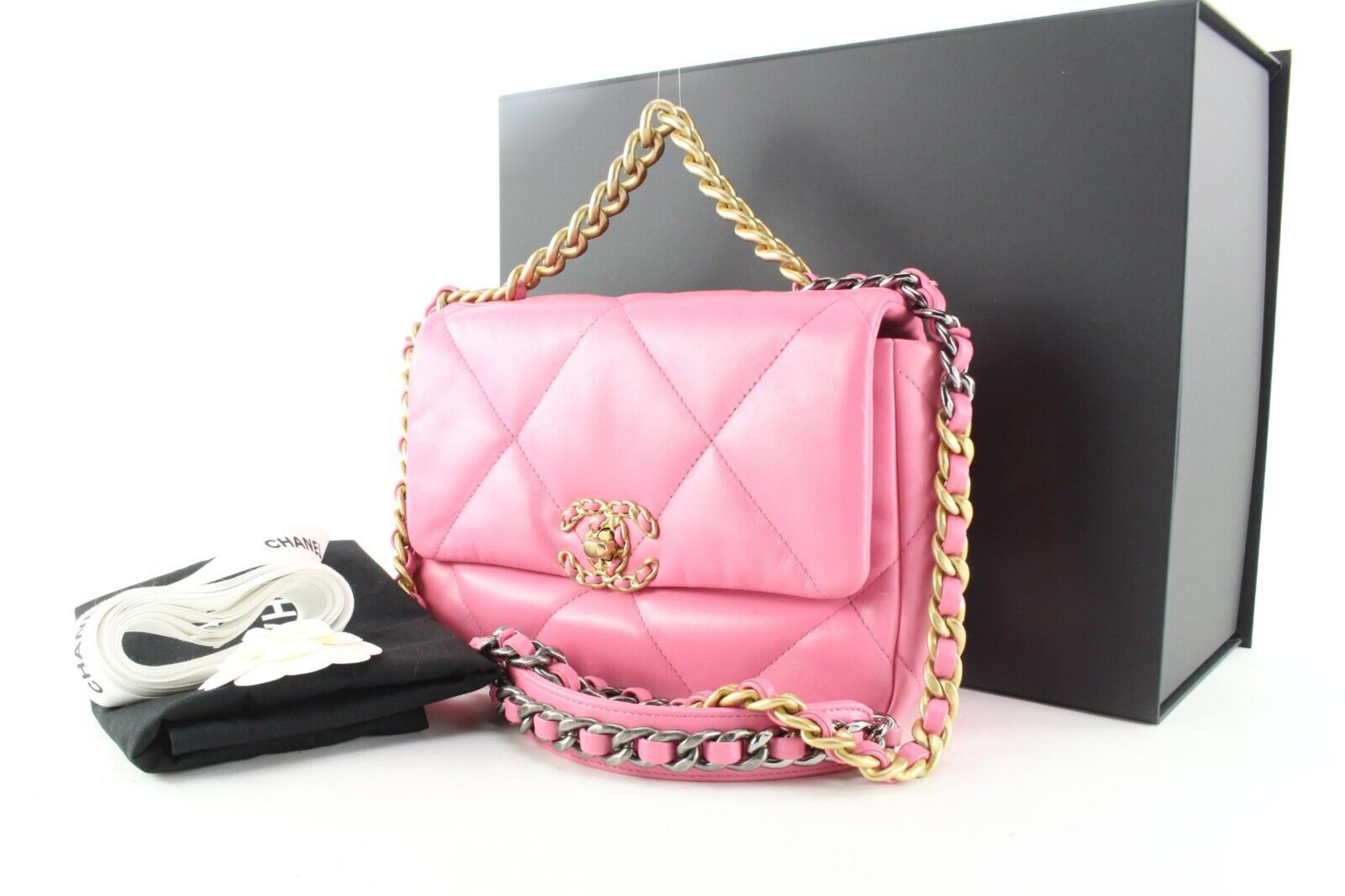 Sac à main Chanel rose matelassé à rabat moyen 19 cm 1CAS418C Pour femmes en vente