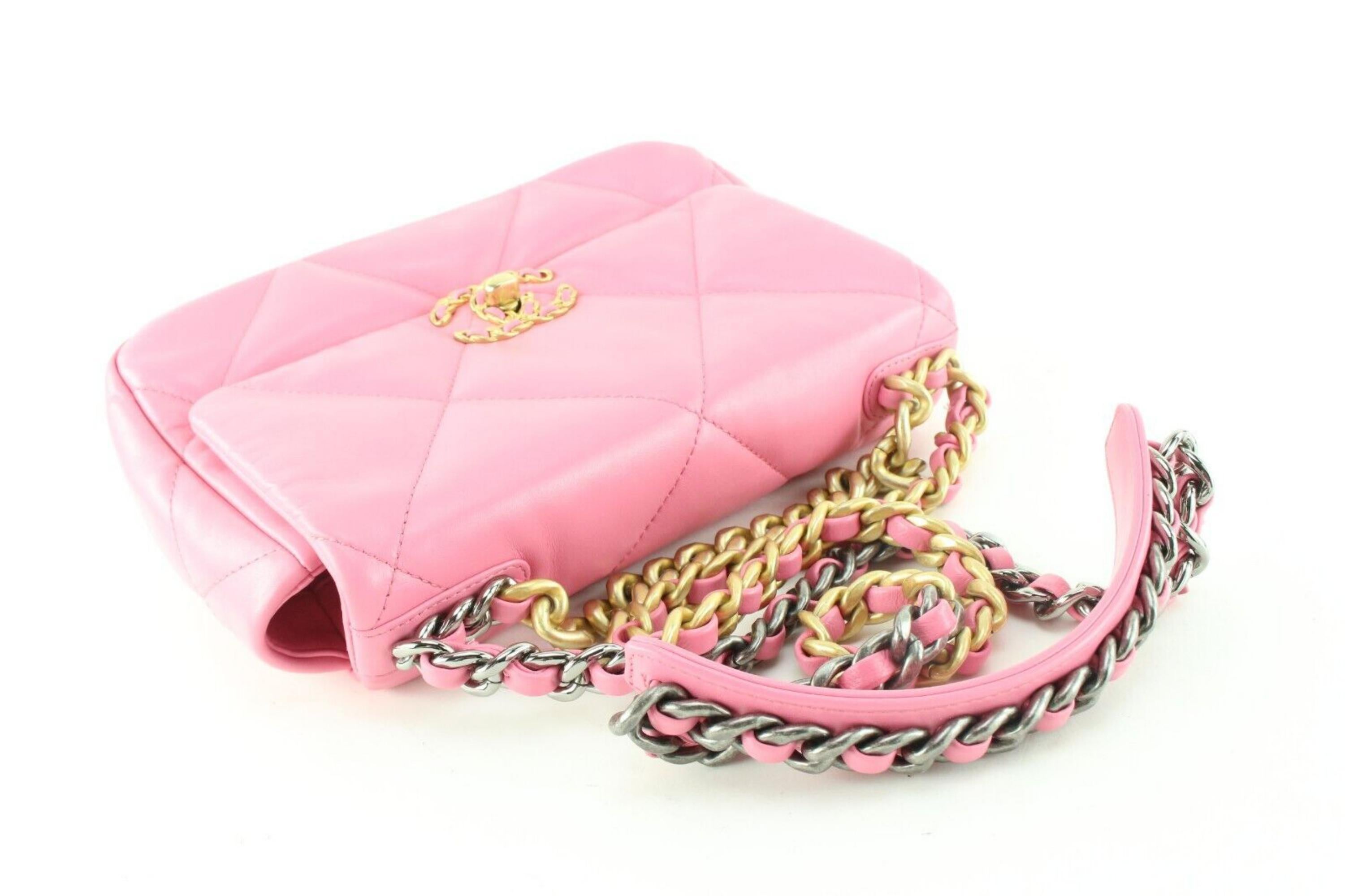 Chanel Quilted Bubble Gum Pink Medium 19 Flap 1CAS418C For Sale 1