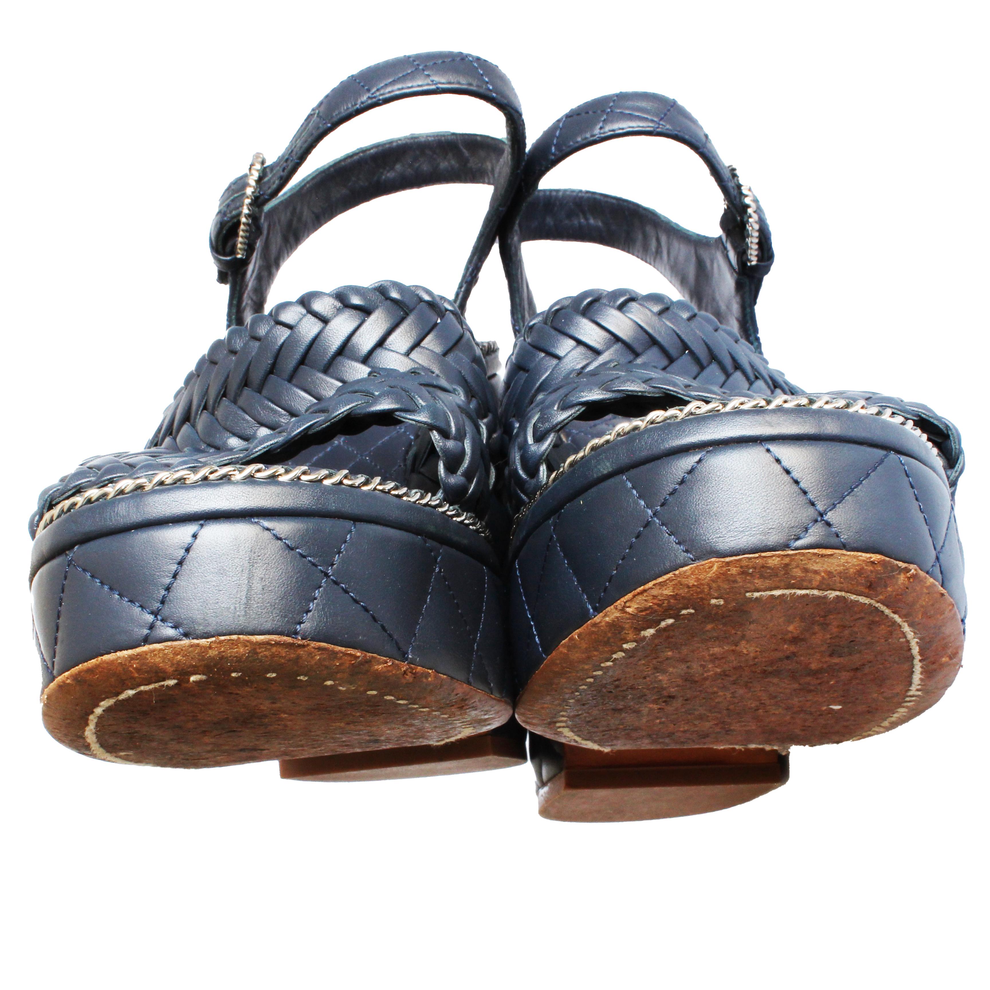 Chanel Quilted Calfskin Chain Around Sandals Platform Heels Navy 2015 Sz 40.5 11