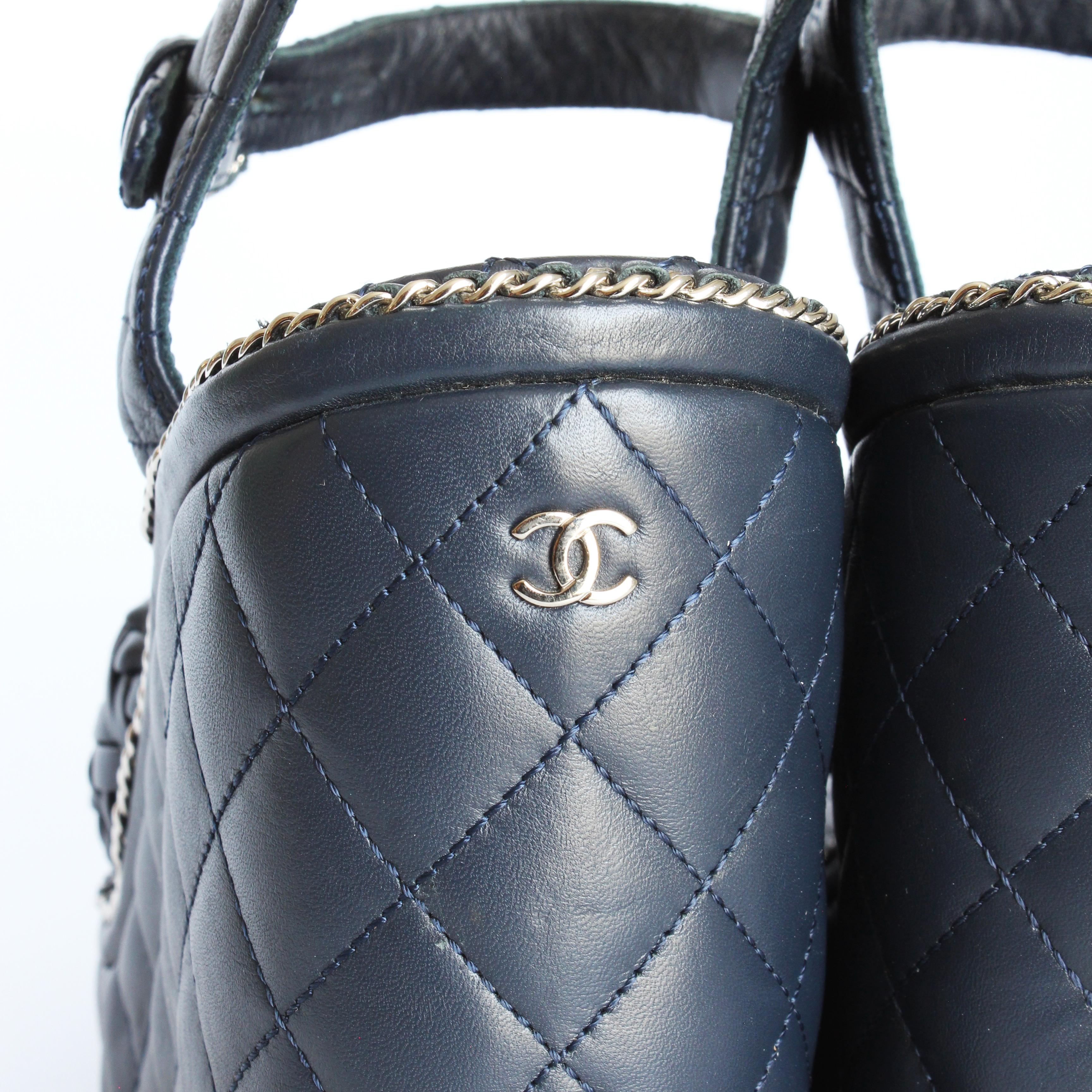 Chanel Quilted Calfskin Chain Around Sandals Platform Heels Navy 2015 Sz 40.5 For Sale 6