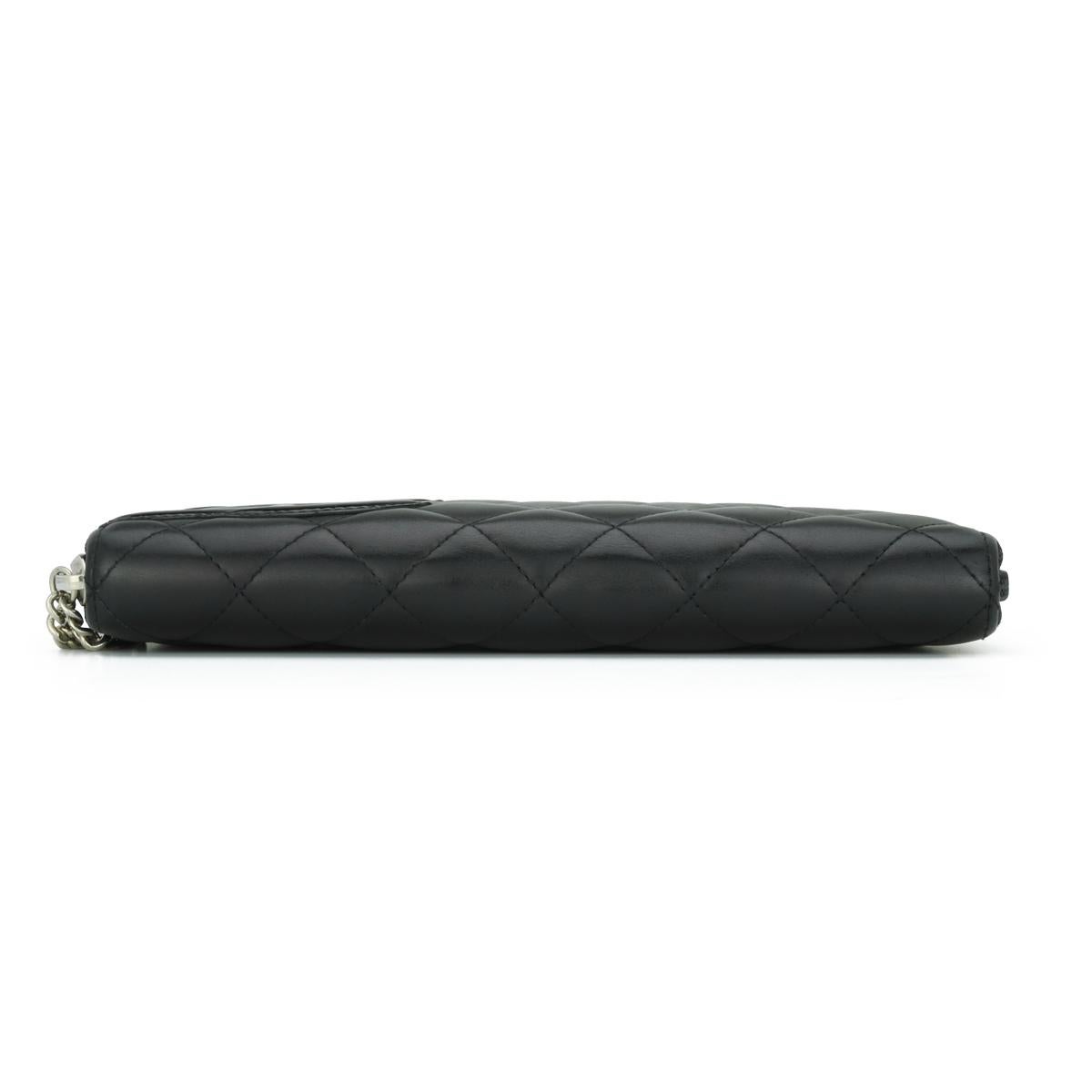 Women's or Men's Chanel Quilted Cambon Long Zip Wallet Black Calfskin with Silver Hardware 2012 For Sale