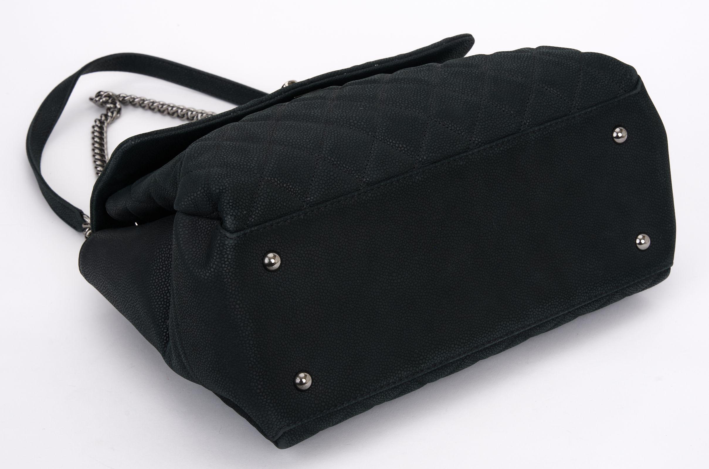 Women's Chanel Quilted Caviar Lady Pearly Flap For Sale