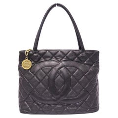 Chanel Quilted Caviar Leather 2002/2003 Medallion Tote